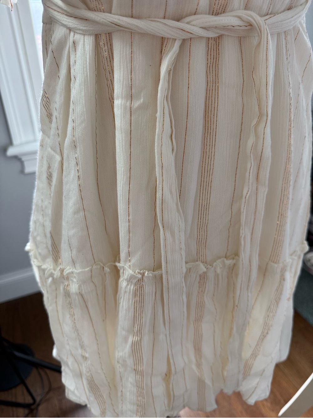 Raga Sold at Anthropologie Lightweight Cream Tiered Mini Dress Gold Shimmer Sz S - Picture 5 of 12